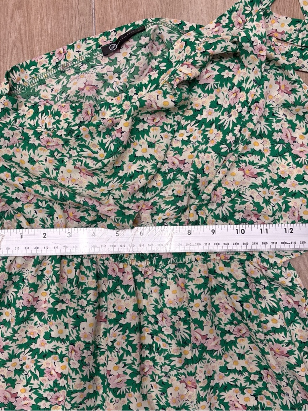 Floral One-Shoulder Green Maxi Dress - Picture 8 of 8